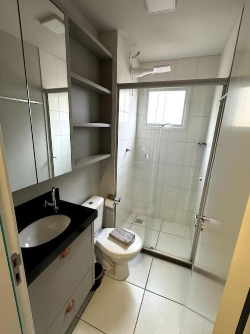 Condominio Solar Di Lucca Lindo Apartamento Com Ar Condicionado E Proximo A Uel Londrina Eksteriør billede