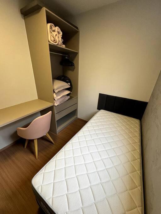 Condominio Solar Di Lucca Lindo Apartamento Com Ar Condicionado E Proximo A Uel Londrina Eksteriør billede